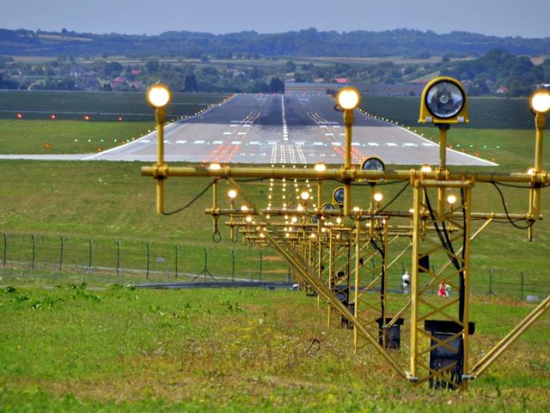 Ćwiczenia procedur na terenie Kraków Airport